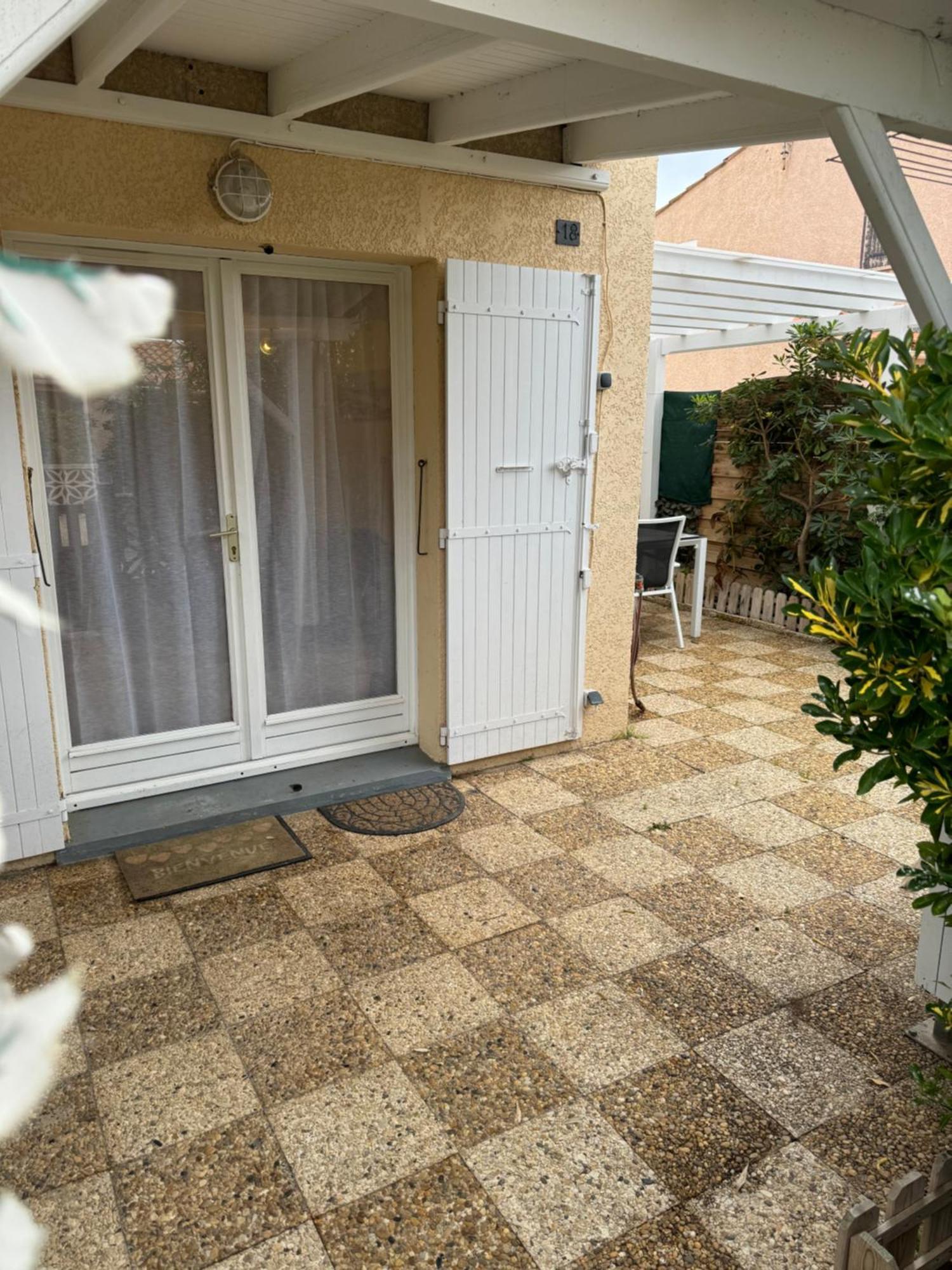 Maison Tout Confort, Bord De Mer Avec Parking Prive Gruissan Buitenkant foto