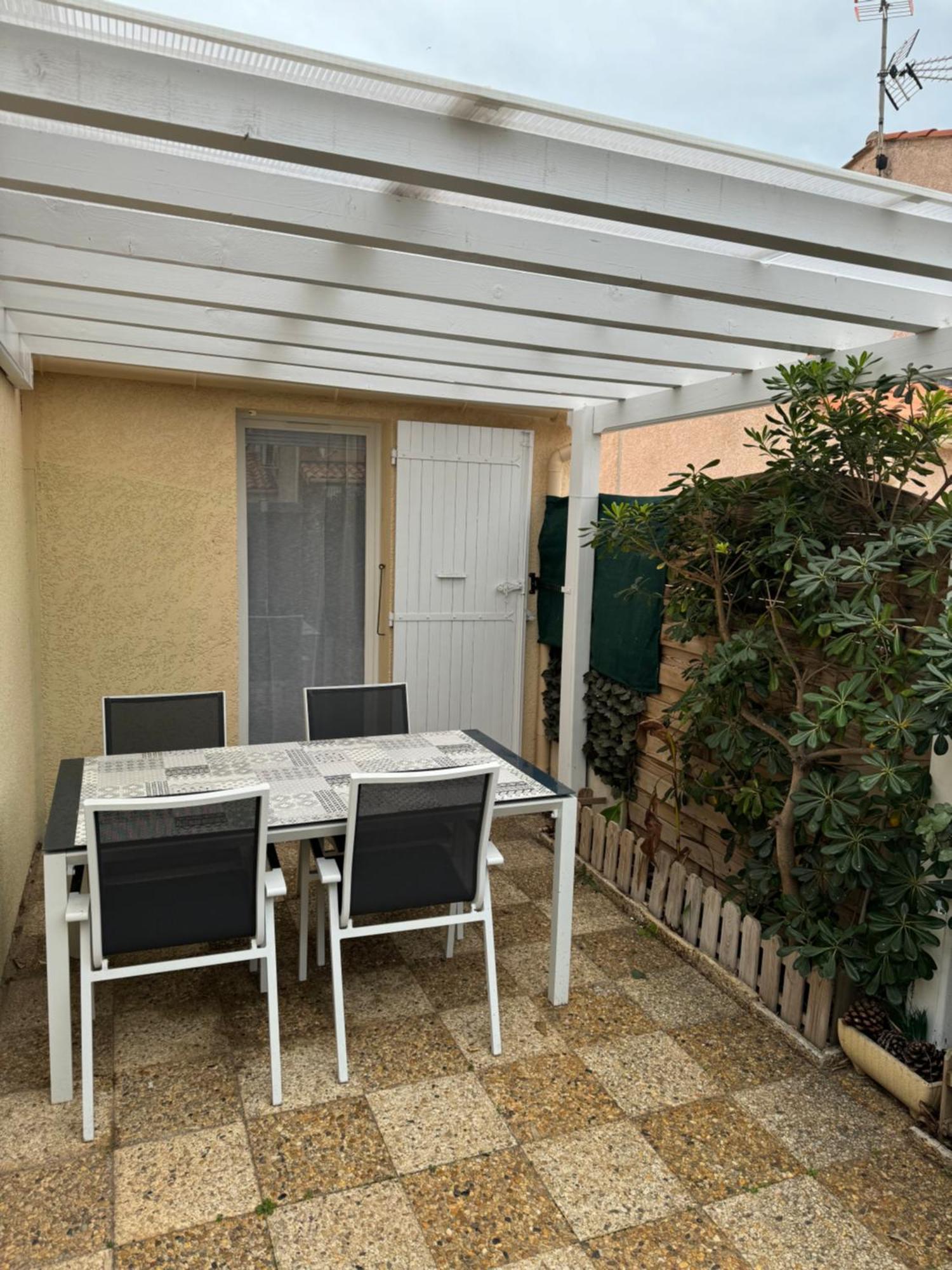 Maison Tout Confort, Bord De Mer Avec Parking Prive Gruissan Buitenkant foto